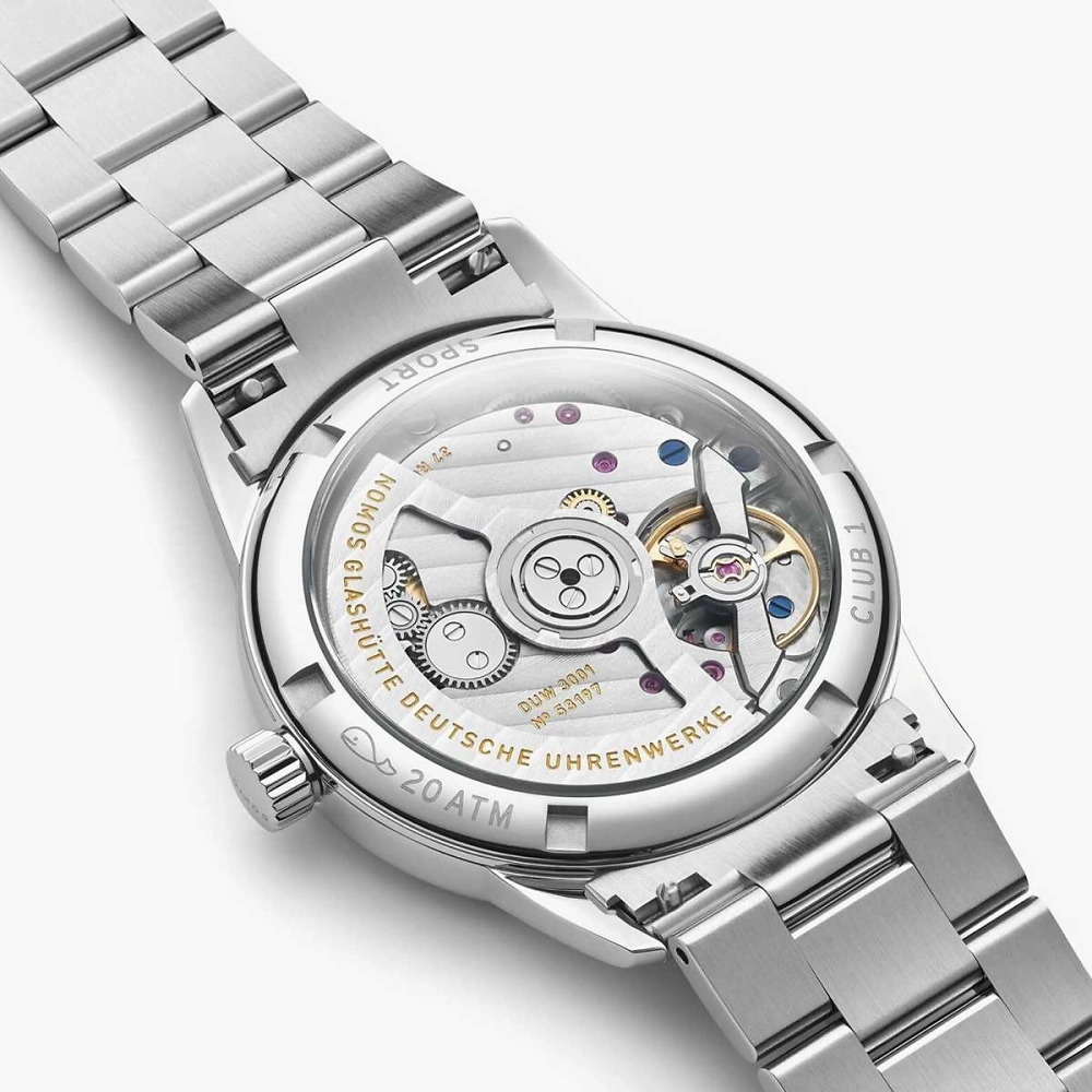 NOMOS Club Sport - neomatik 34 purple
