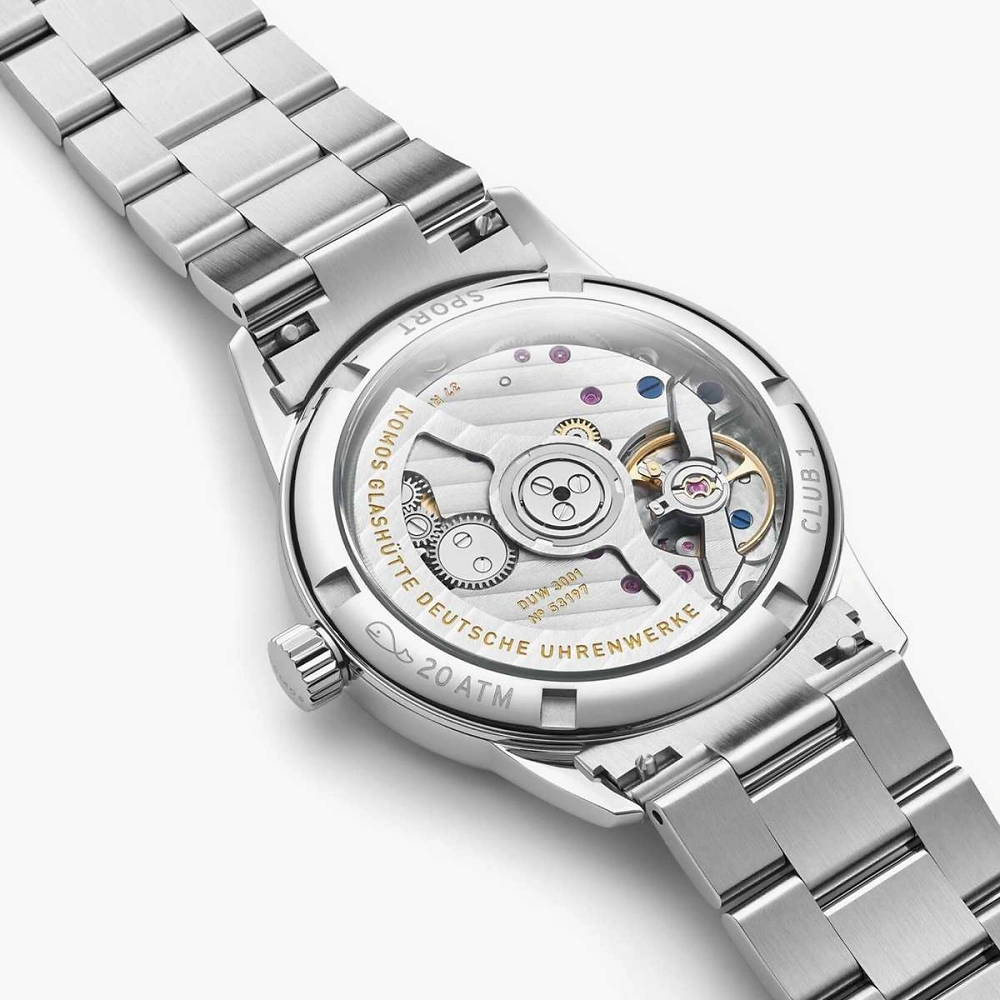NOMOS Club Sport - neomatik 34 gold