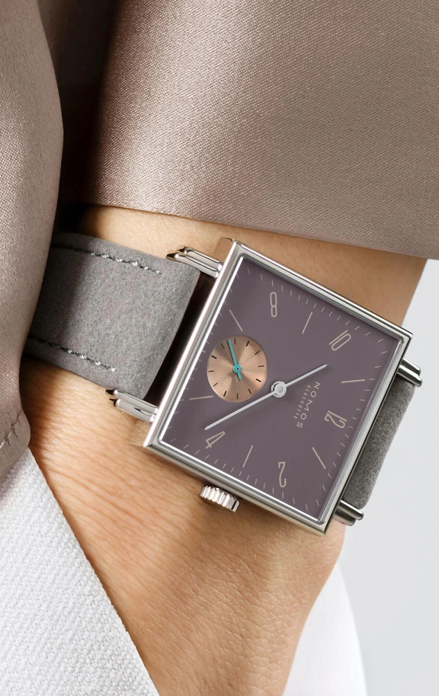 NOMOS Tetra - Die Fuchsteufelswilde
