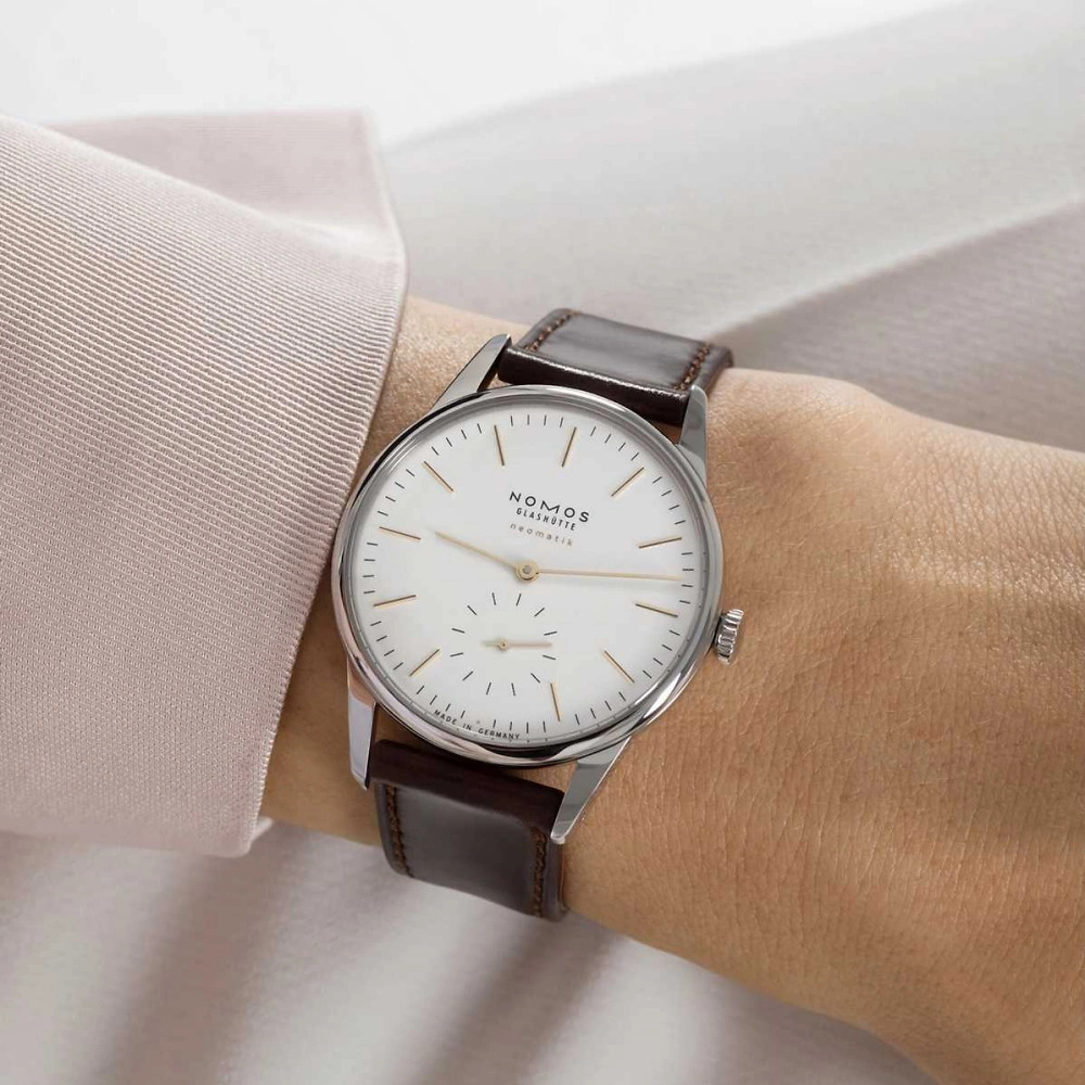 NOMOS Orion - neomatik dor&eacute;