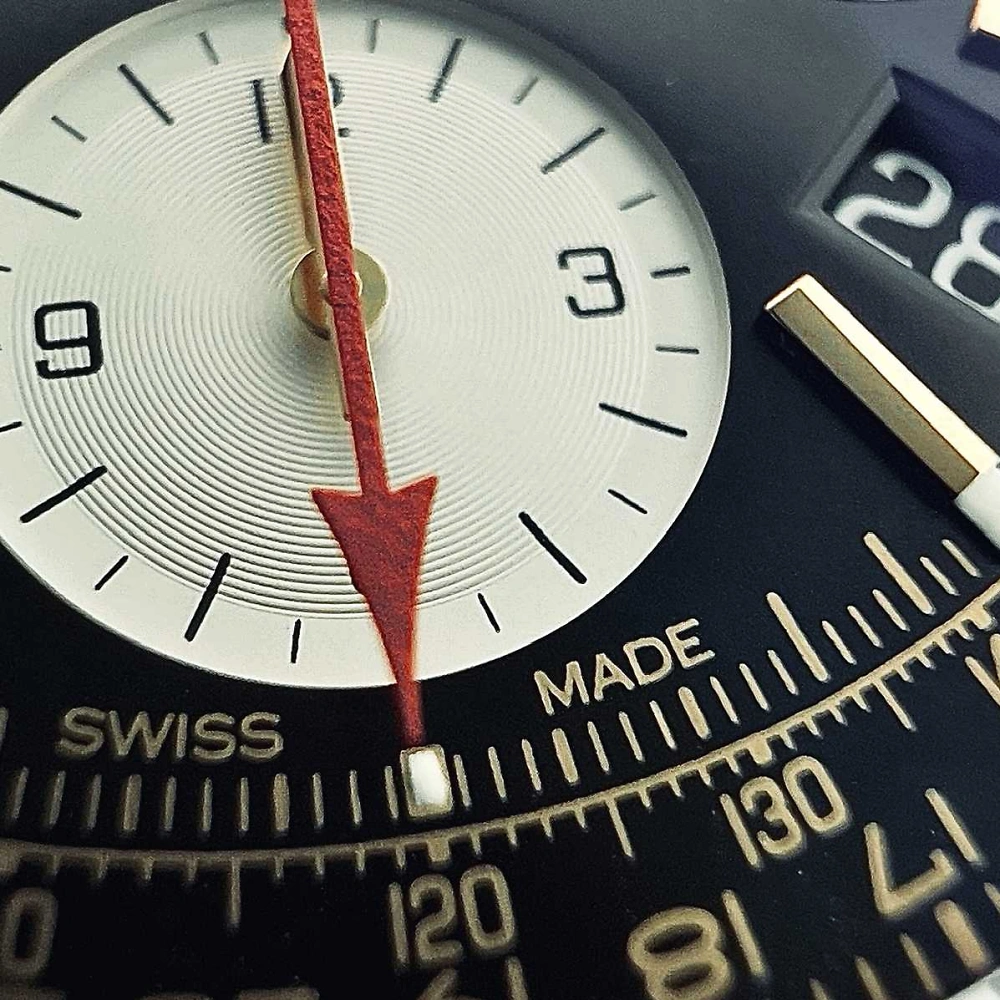 BREITLING Navitimer - 01