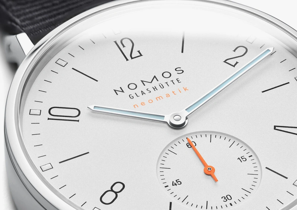 NOMOS Ahoi - neomatik