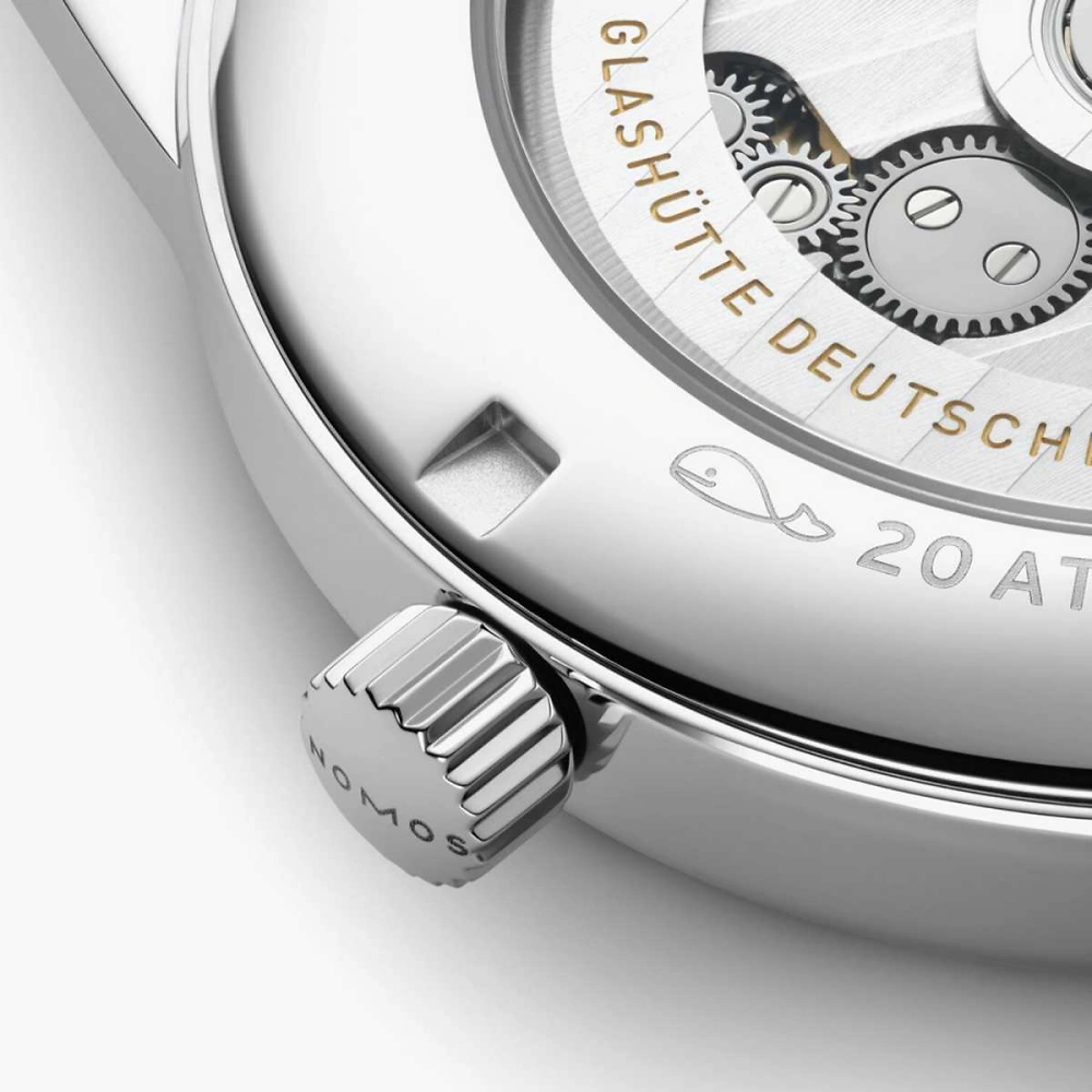 NOMOS Club Sport - neomatik 39 ember