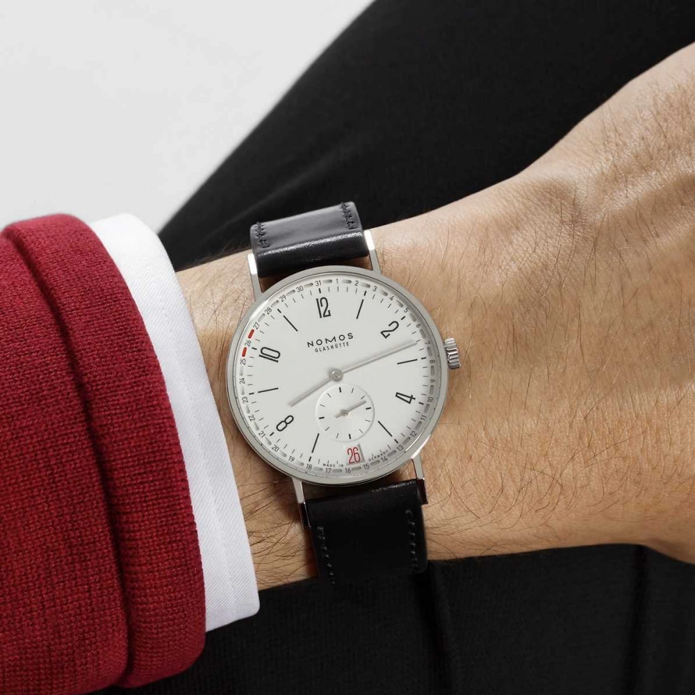 NOMOS Tangente - 2date