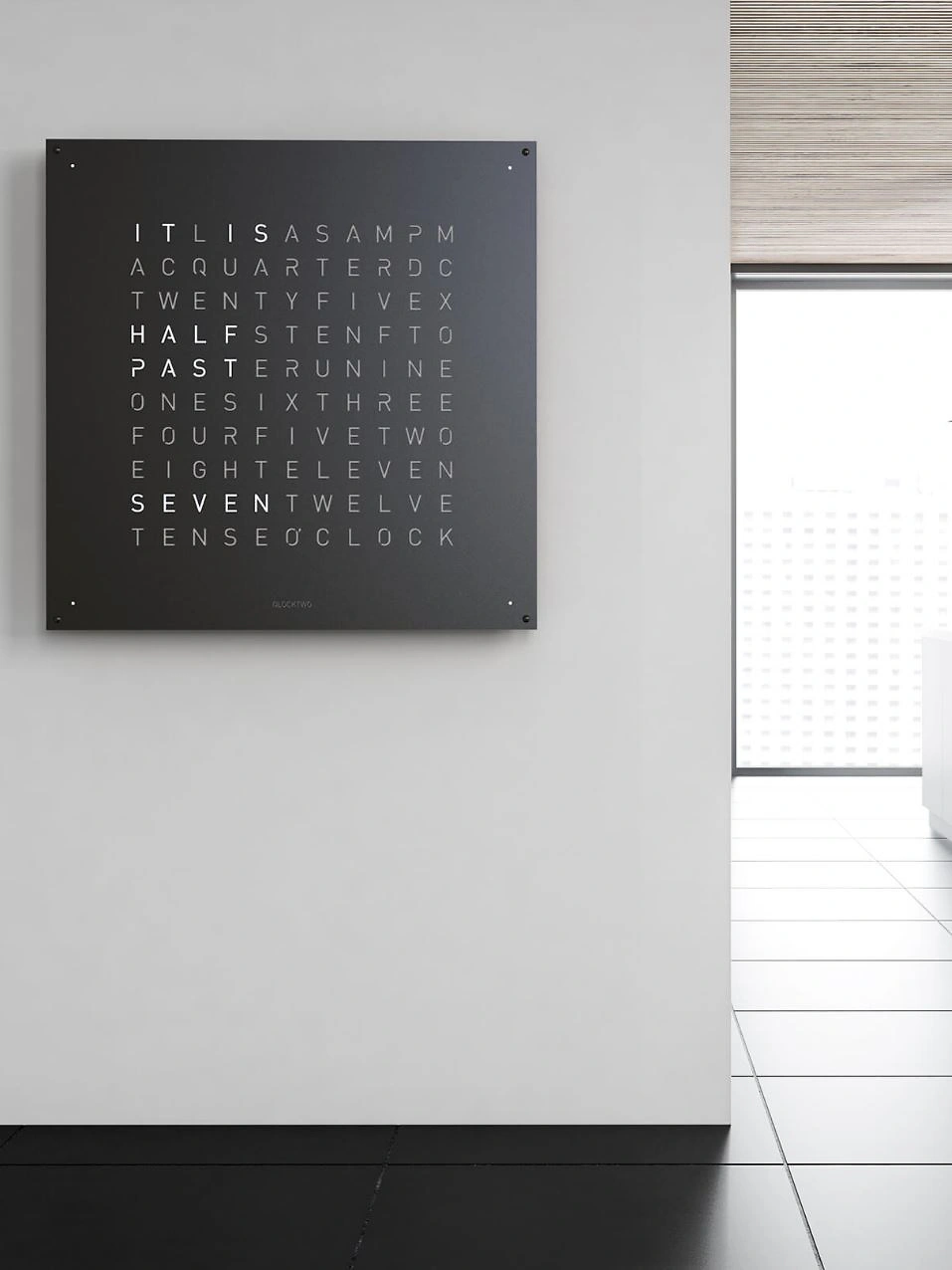 QLOCKTWO EARTH 90 - Black Pepper