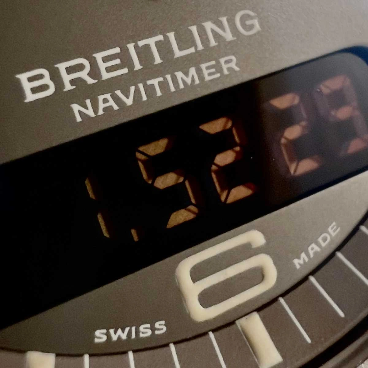 BREITLING Navitimer - Aerospace