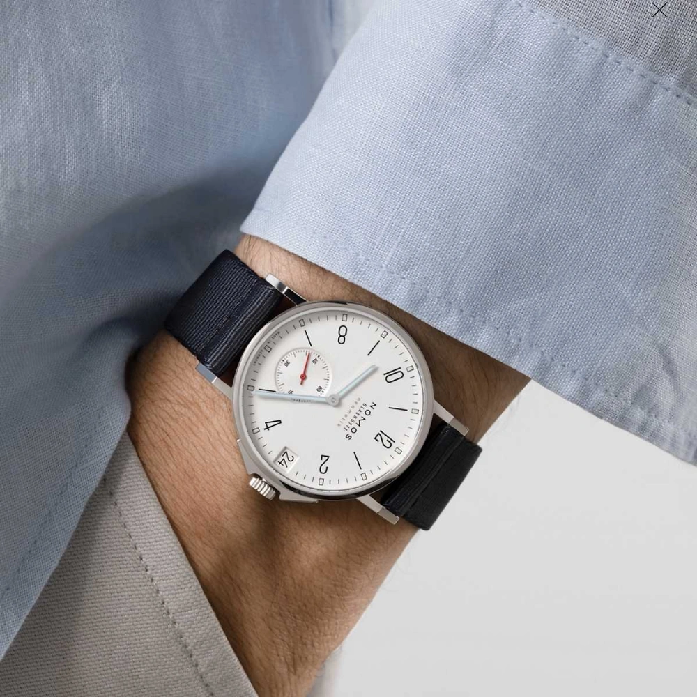 NOMOS Ahoi - neomatik 38 Datum