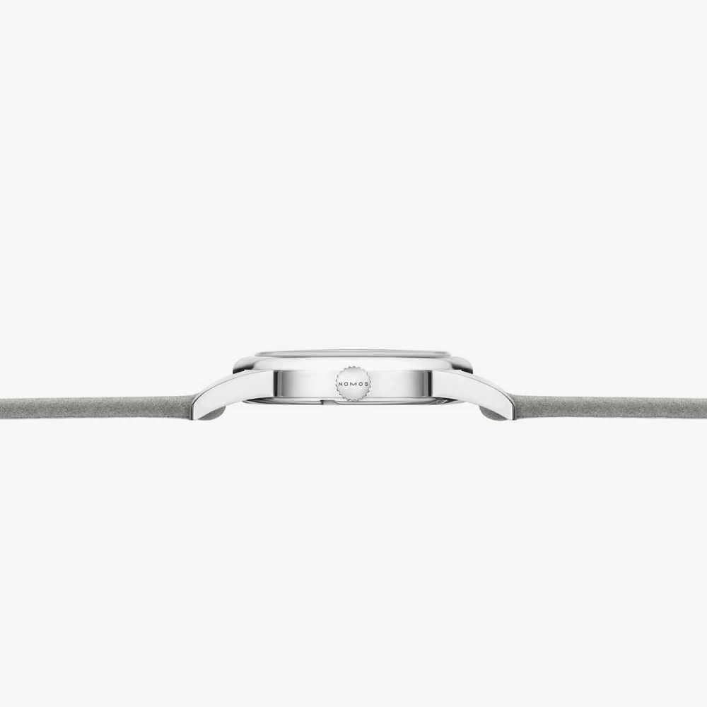 NOMOS Club Campus - night sky